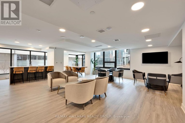 29588980/701-340-queen-street/ottawa-centre/ottawa/ontario/K1R0G1_42