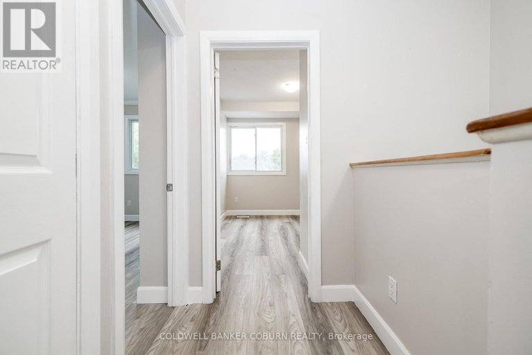 28928186/82-3659-aladdin-lane/blossom-parkkemp-parkfindlay-creek/ottawa/ontario/K1T1V5_27