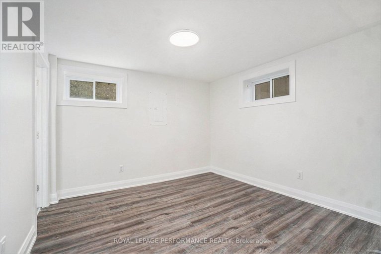 29325454/26-majestic-drive/manordale/ottawa/ontario/K2G1C7_26