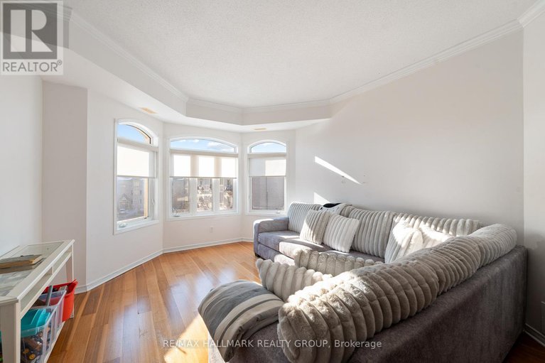 28604649/7-70-briargate-private/springridgeeast-village/ottawa/ontario/K4A0C3_11