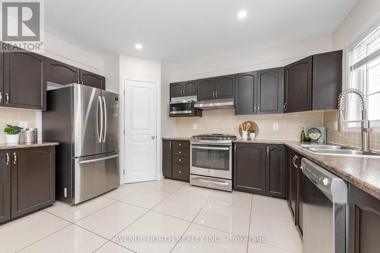 29497256/400-deer-view-avenue/blossom-parkkemp-parkfindlay-creek/ottawa/ontario/K1T0B8_17