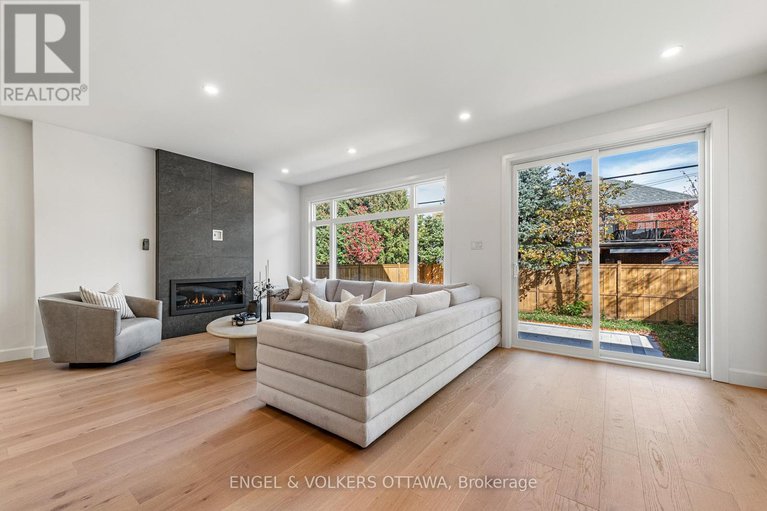 29219769/493-highcroft-avenue/westborohampton-park/ottawa/ontario/K1Z5J3_15