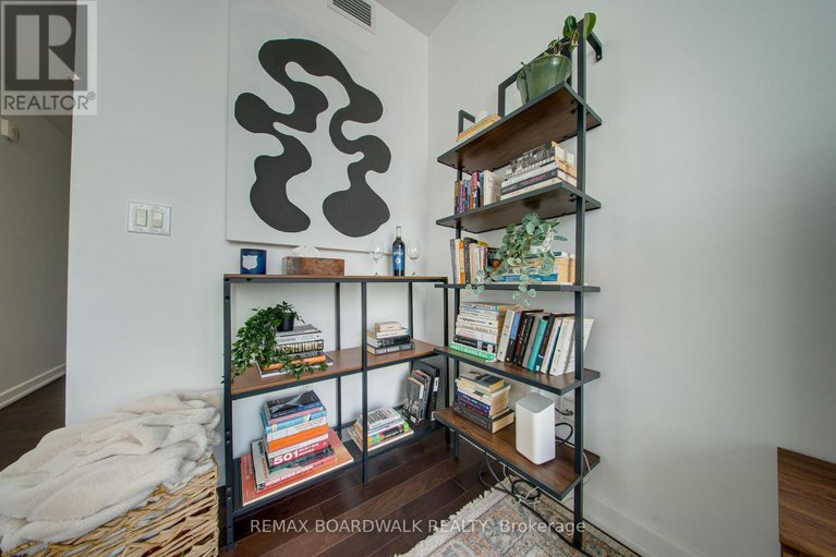 29339119/803-300-lisgar-street/ottawa-centre/ottawa/ontario/K2P0E2_20