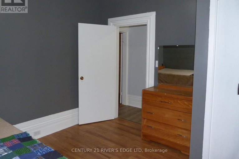 29482803/24-brouse-drive/iroquois/south-dundas/ontario/K0E1K0_28