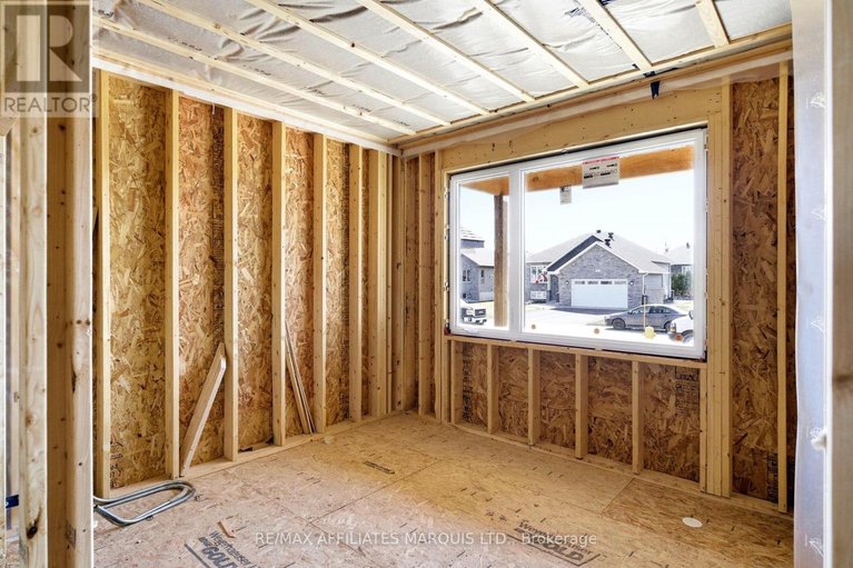 29585731/75-forrester-way/long-sault/south-stormont/ontario/K0C1P0_5