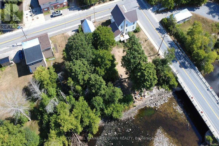 28761118/5-water-street/north-grenville-twp-kemptville-south/north-grenville/ontario/K0G1S0_36