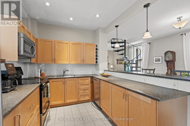 28288028/674-melbourne-avenue/laurentianview/ottawa/ontario/K2A1X5_11
