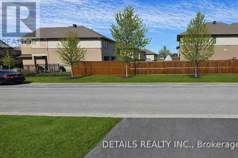 29645049/325-proud-walk/stittsville-south/ottawa/ontario/K2S2L6_5