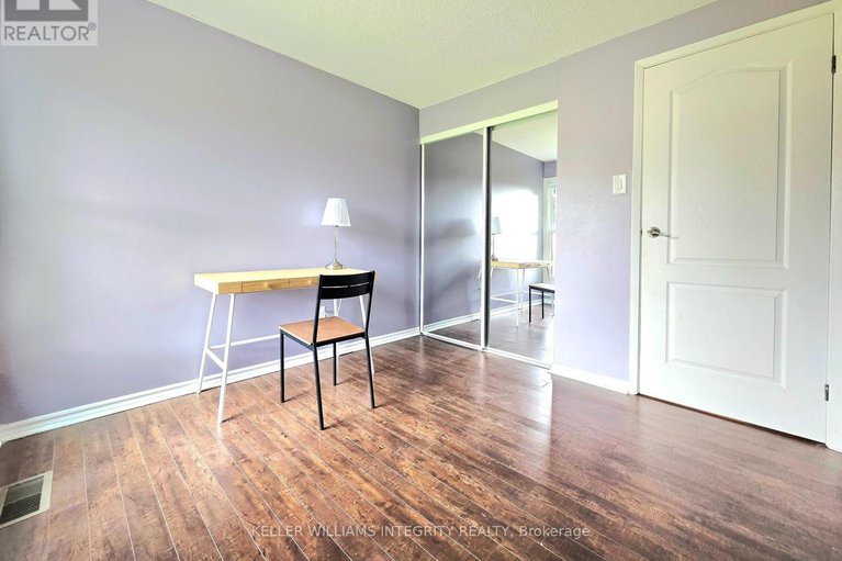 28534881/218-2270-cotters-crescent/windsor-park-village/ottawa/ontario/K1V8Y6_19
