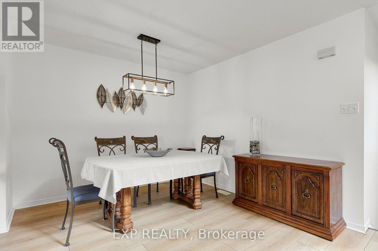 28587285/23-southpointe-avenue/longfields/ottawa/ontario/K2J4V4_15