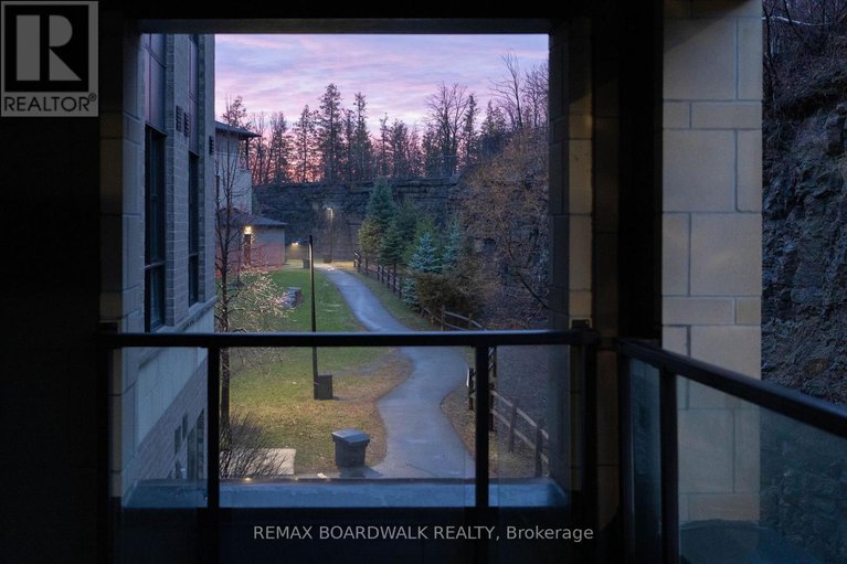 29634431/202-230-titanium-private-e/convent-glen-north/ottawa/ontario/K1C0C1_32