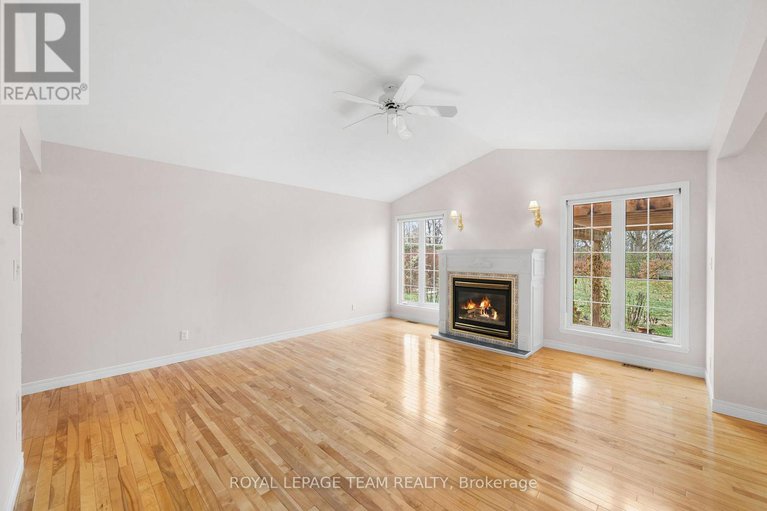 29127393/7-david-street/long-sault/south-stormont/ontario/K0C1M0_7