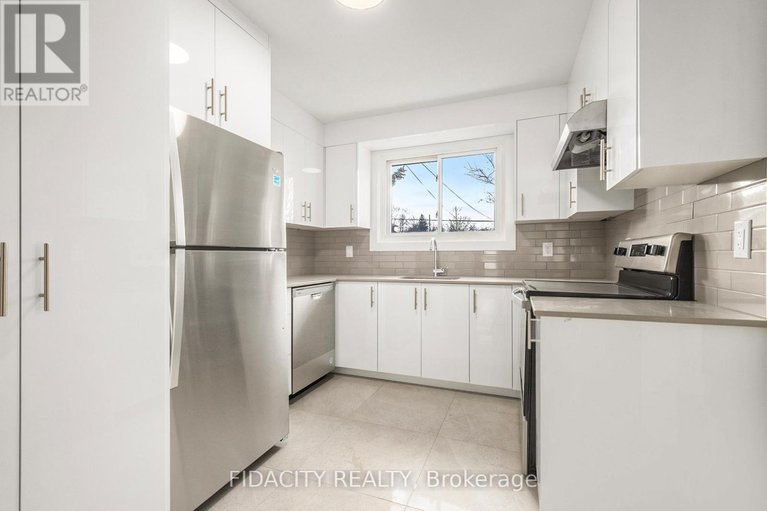 28516012/1030-maitland-avenue/braemar-park/ottawa/ontario/K2C2B6_11