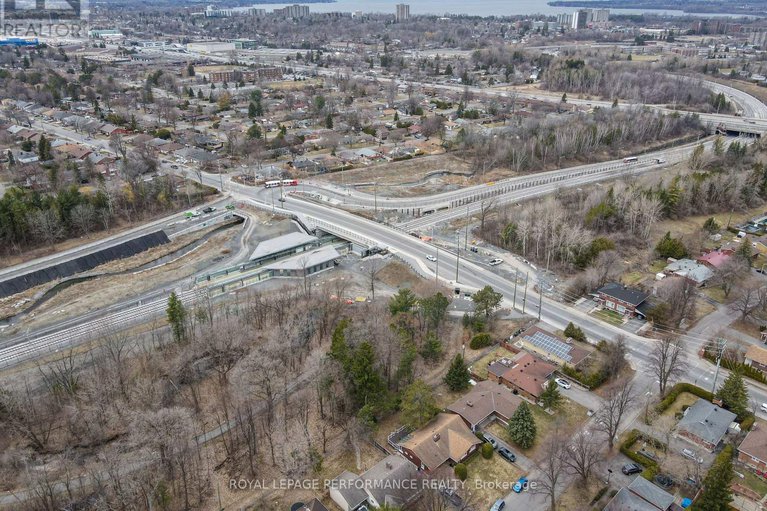 28179487/2247-miramichi-street/kenson-park/ottawa/ontario/K2C0Z1_47