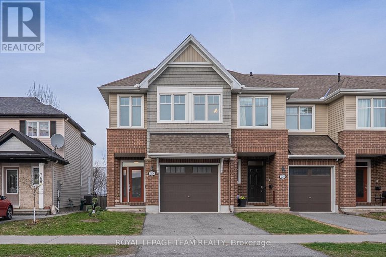 28252866/768-cedar-creek-drive/blossom-parkkemp-parkfindlay-creek/ottawa/ontario/K1T0B2_1