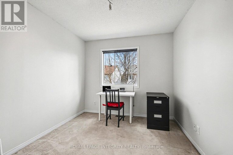 29650208/52-kincardine-drive/glencairnhazeldean/ottawa/ontario/K2V1B3_18