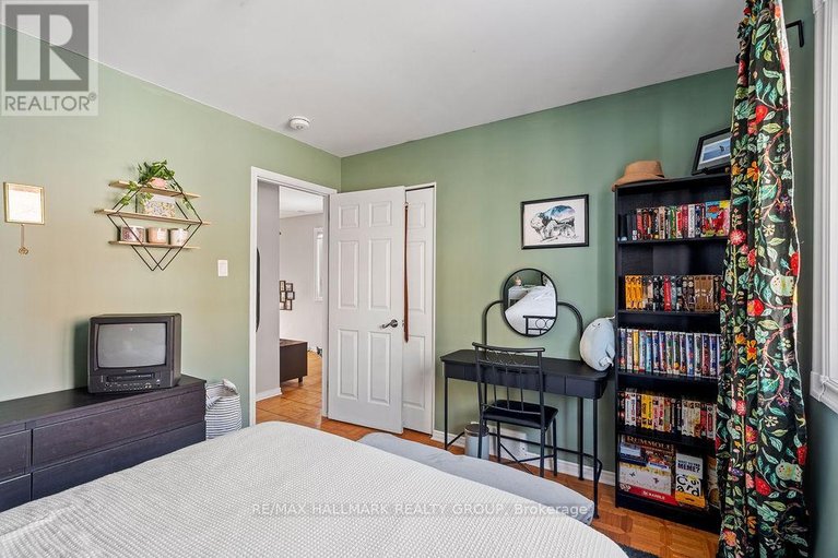 29654523/217-dovercourt-avenue/westborohampton-park/ottawa/ontario/K1Z7H3_14