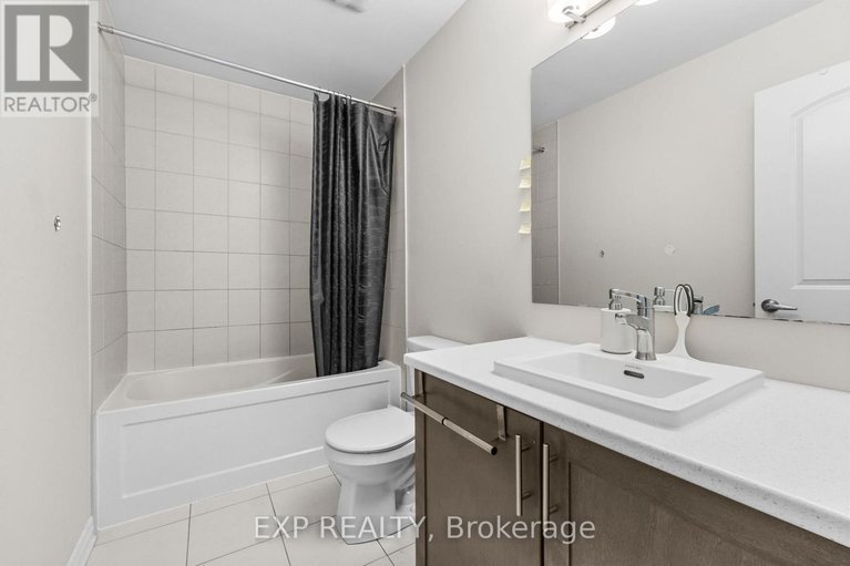 28441060/229-appalachian-circle/half-moon-bay/ottawa/ontario/K2J6X4_17