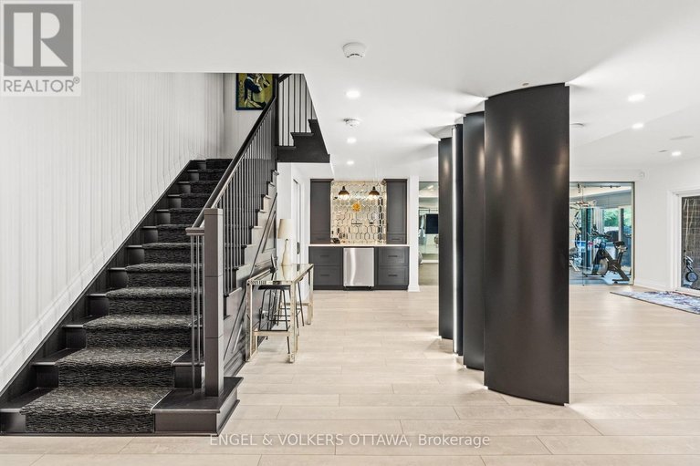 29489120/151-winding-way/barrhaven-east/ottawa/ontario/K2C3H1_37