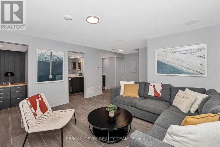28848176/1179-kingston-avenue/carlington/ottawa/ontario/K1Z8K5_26