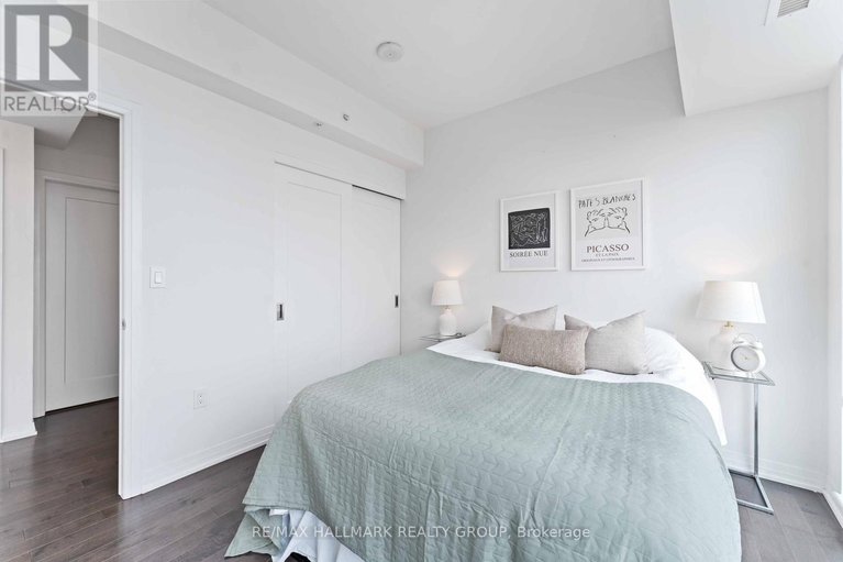 29577576/3108-805-carling-avenue/west-centre-town/ottawa/ontario/K1S5W9_16