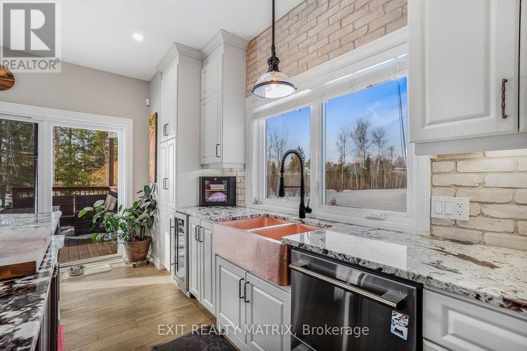 29396873/58-de-la-seigneurie-street/champlain-twp/champlain/ontario/K0B1K0_12