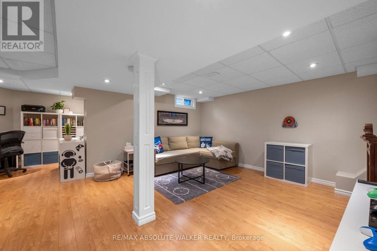 29677661/671-mathieu-way/fallingbrookpineridge/ottawa/ontario/K4A2R6_26