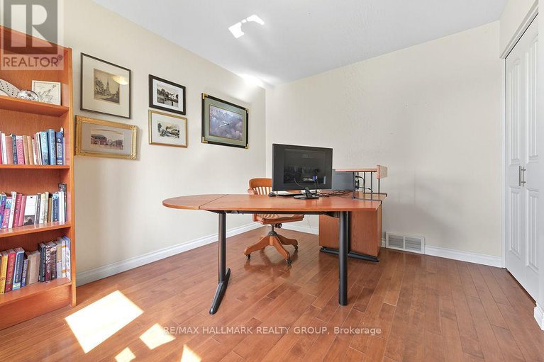 28847637/29d-varley-drive/beaverbrook/ottawa/ontario/K2K1G4_16
