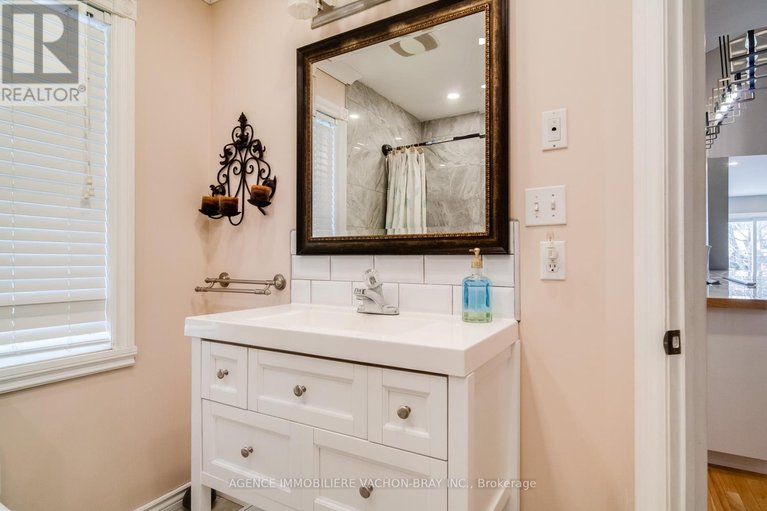 29525265/6240-167th-avenue/south-glengarry-lancaster-twp/south-glengarry/ontario/K0C1E0_14