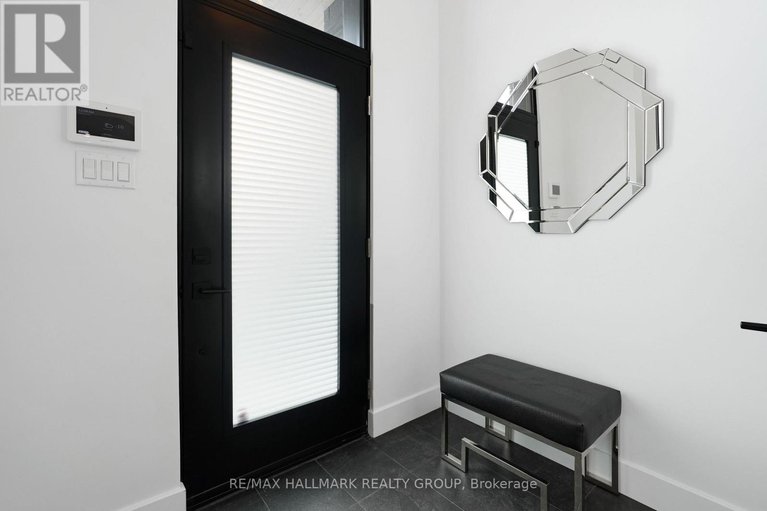 29307757/2167-rice-avenue/woodroffe/ottawa/ontario/K2A0C5_2