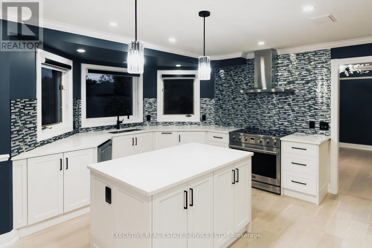28478516/141-kerry-hill-crescent/dunrobin-shores/ottawa/ontario/K0A1T0_16