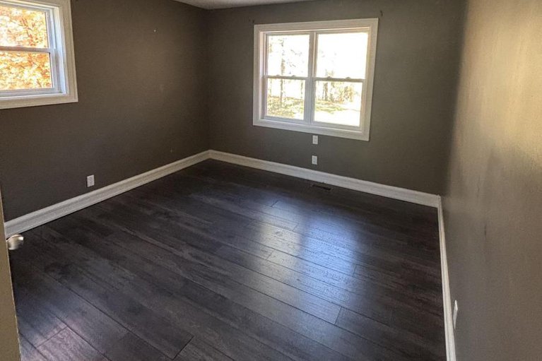 29041801/5497-manotick-main-street/manotick-village-manotick-estates/ottawa/ontario/K4M0E2_9