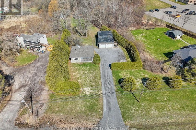 29652812/1099-old-montreal-road/camelot/ottawa/ontario/K4A3N6_6