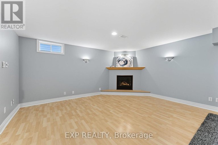 29049200/16-north-harrow-drive/longfields/ottawa/ontario/K2J4V7_39