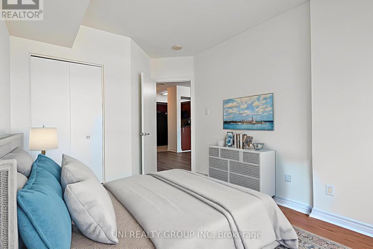 29033428/302-200-rideau-street/sandy-hill/ottawa/ontario/K1N5Y1_21