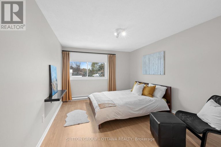 29110852/b-3-banner-road/sheahan-estatestrend-village/ottawa/ontario/K2H8T3_26