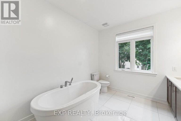 29572525/748-ovation-grove/leitrim/ottawa/ontario/K1T0X6_27