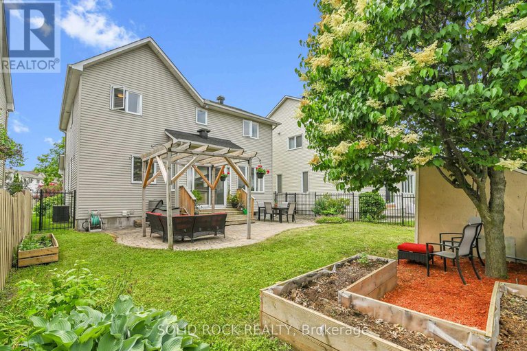 28645077/1824-mccallum-drive/fallingbrookgardenway-south/ottawa/ontario/K4A3T7_35