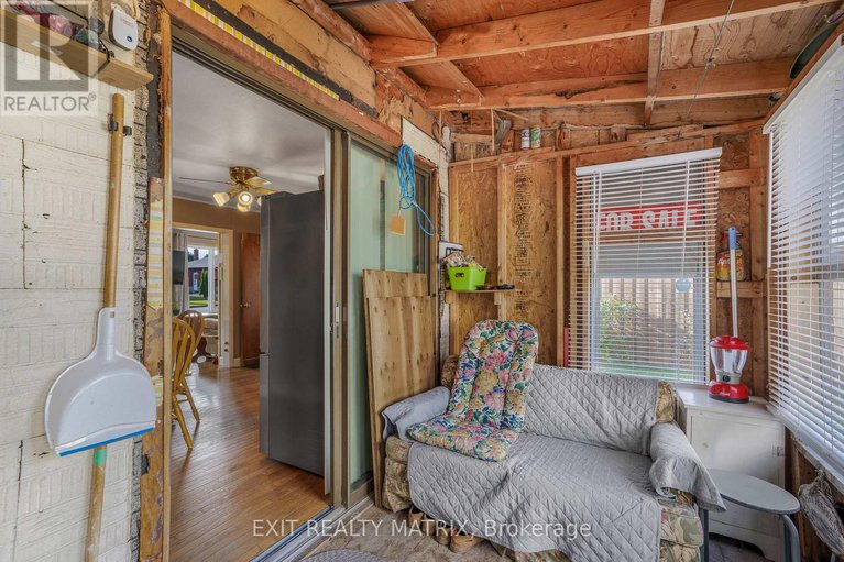 29015888/17-victoria-street-w/alexandria/north-glengarry/ontario/K0C1A0_21