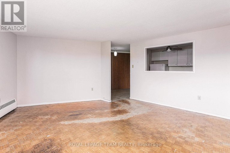 28411457/208-3100-carling-avenue/bayshore/ottawa/ontario/K2B6J6_7