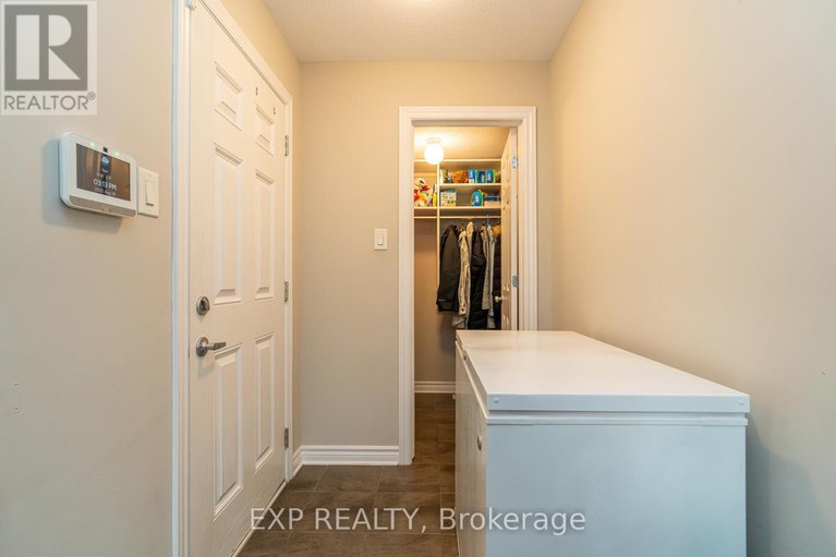 28799331/3545-woodroffe-avenue/strandherd/ottawa/ontario/K2G7A8_7