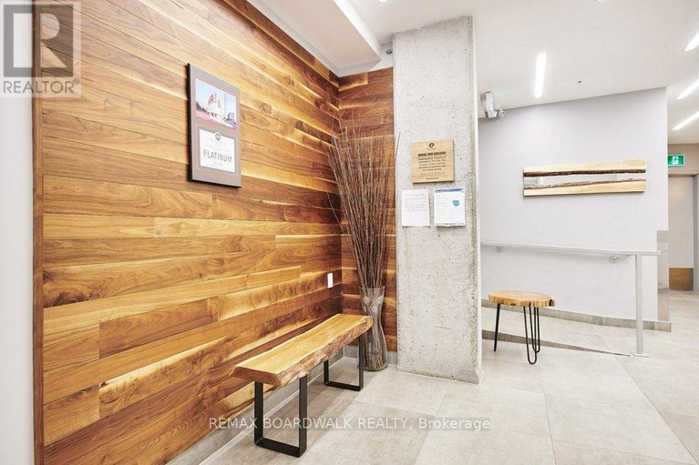 29606722/402-1000-wellington-st-street-w/hintonburg/ottawa/ontario/K1Y2X9_8