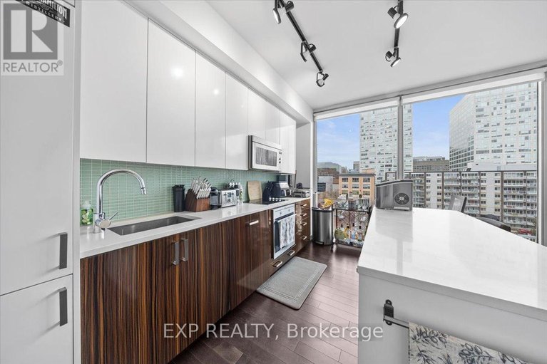 29486304/611-300-lisgar-street/ottawa-centre/ottawa/ontario/K2P0E2_10