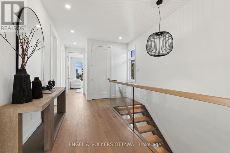 29003719/493-highcroft-avenue/westborohampton-park/ottawa/ontario/K1Z5J3_18