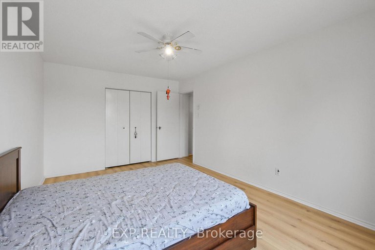 28348903/305b-2041-arrowsmith-drive/beacon-hill-south/ottawa/ontario/K1J7V7_20