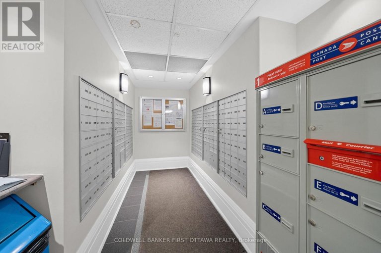 29584359/412-429-somerset-street-w/ottawa-centre/ottawa/ontario/K2P2P5_27