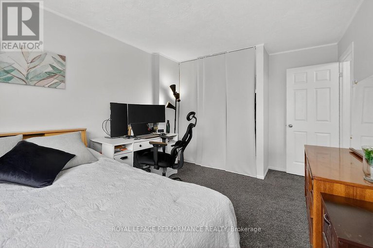 29468633/42-compata-way/blackburn-hamlet-south/ottawa/ontario/K1B4W9_23