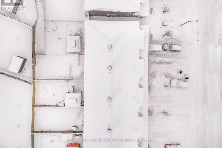 29364224/877-platinum-street/clarencerockland-twp/clarence-rockland/ontario/K4K0H9_34