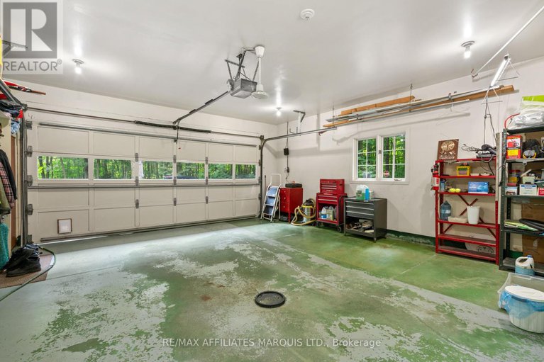 28562923/5454-nine-mile-road/south-glengarry-charlottenburgh-twp/south-glengarry/ontario/K0C1S0_25