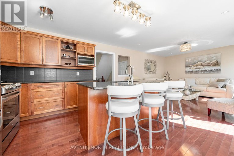 28767576/3560-cambrian-road/half-moon-bay/ottawa/ontario/K2J0T6_15